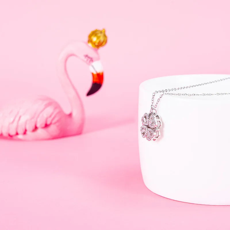 COLLAR TRÉBOL CORAZÓN