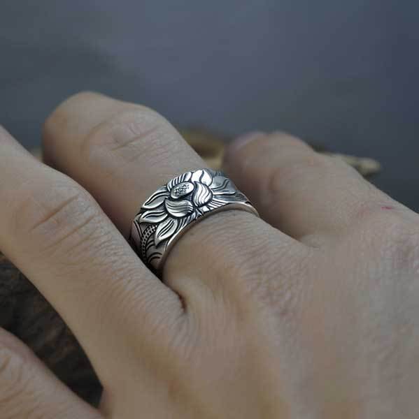 ANILLO SUTRA DEL CORAZÓN DEL LOTO